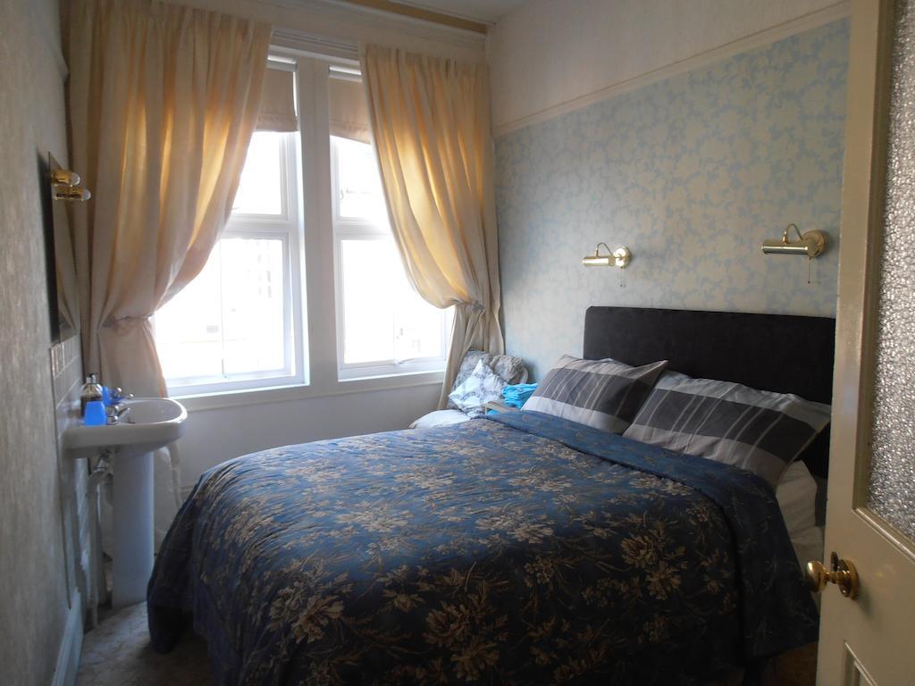 Riverside Guest House Morpeth Habitación foto